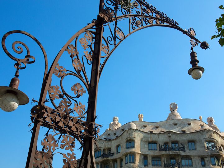 Passeig de Gràcia, un museu exterior
